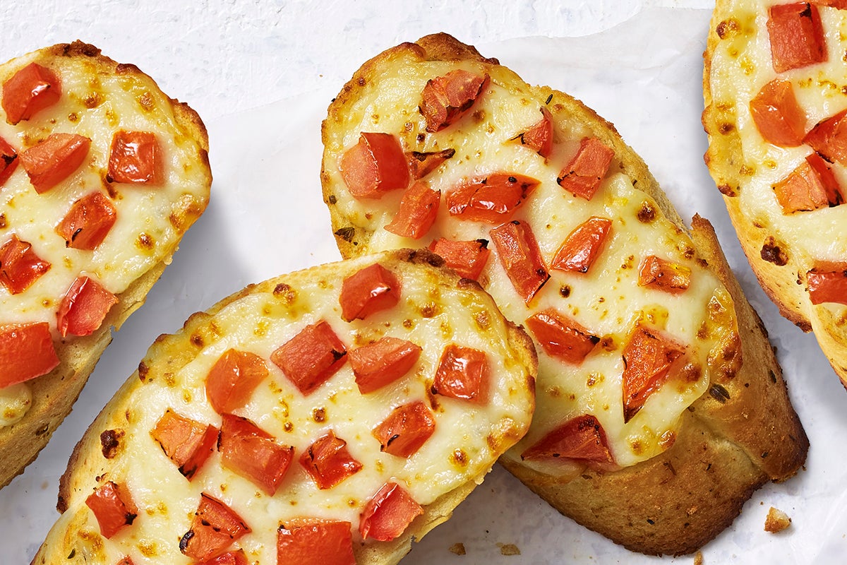 Pains à l’ail Mozzarella et Tomates Fraîches (x4)