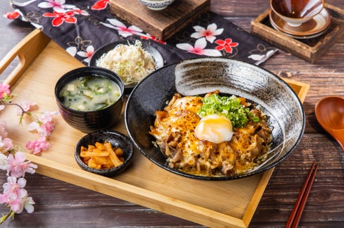 倫敦奶奶 丼炸雞 (蘆洲店)