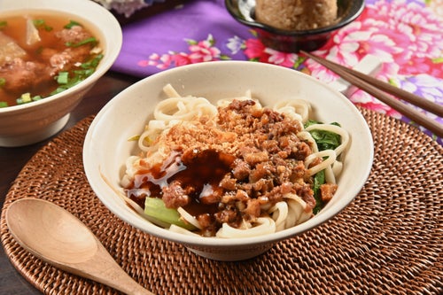 不貽樣湯包排骨酥麵