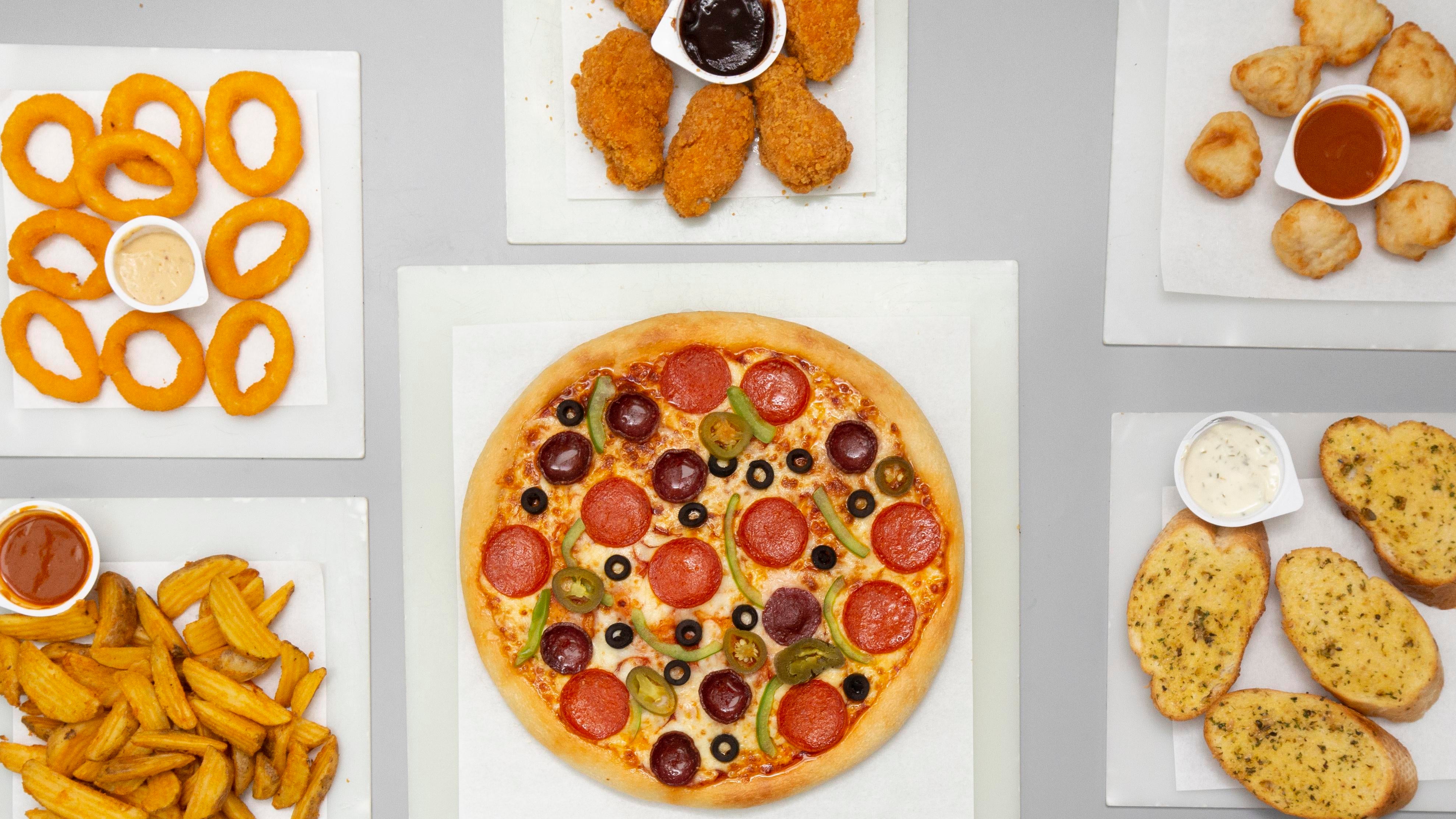 Pizza GoGo delivery from Swindon Centre Order with Deliveroo