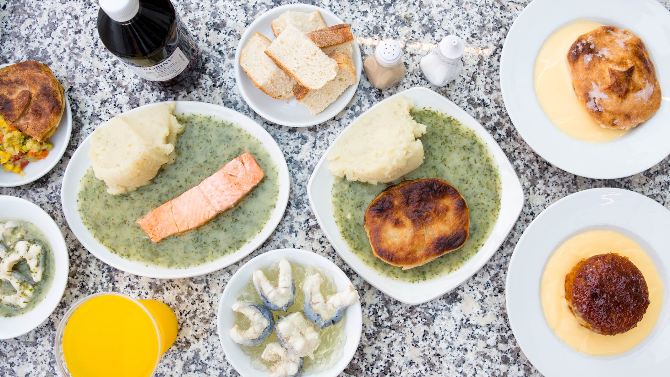 Robins Pie & Mash delivery from Basildon Order with Deliveroo