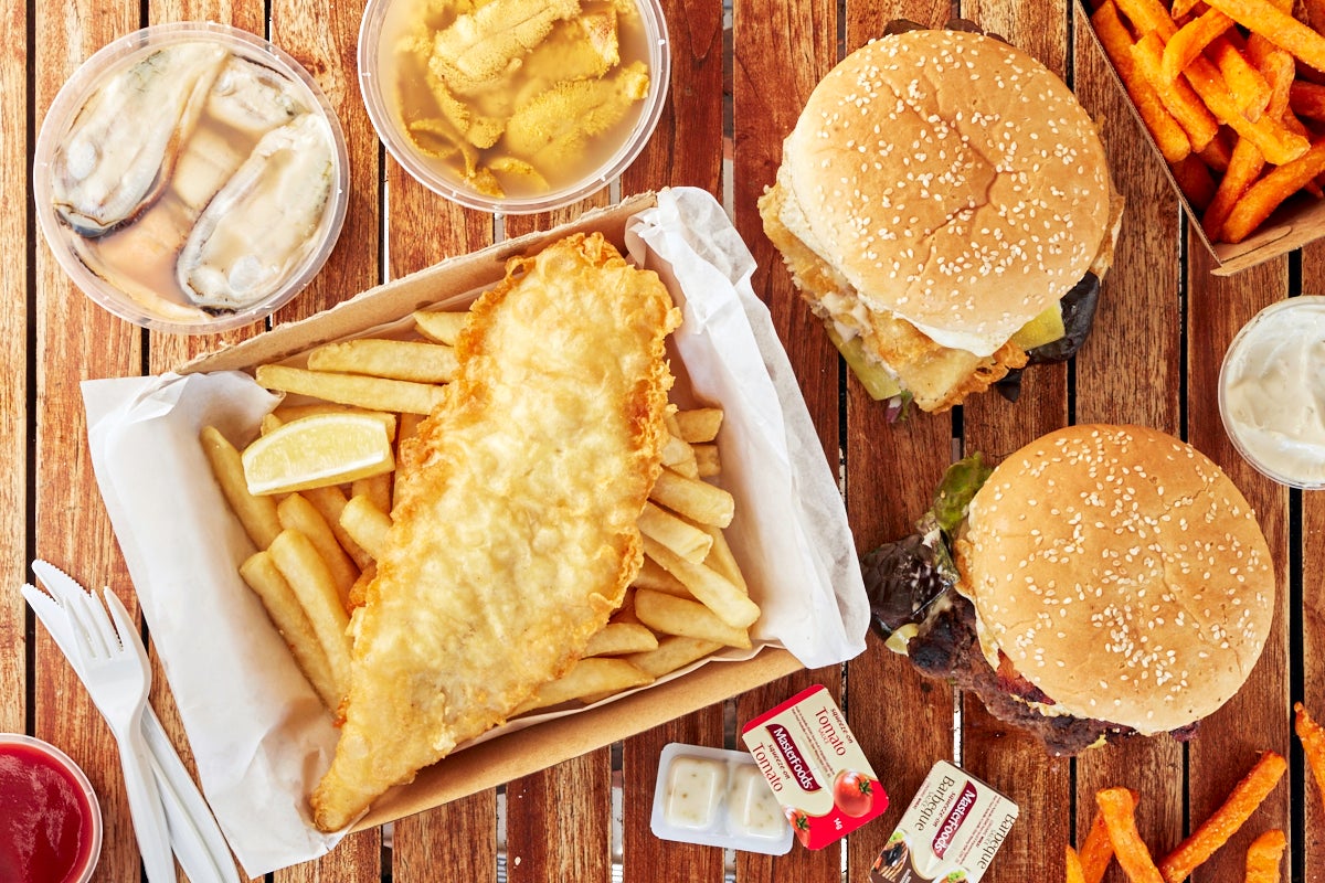 Fish N Chip Co delivery from Wynnum West Order with Deliveroo