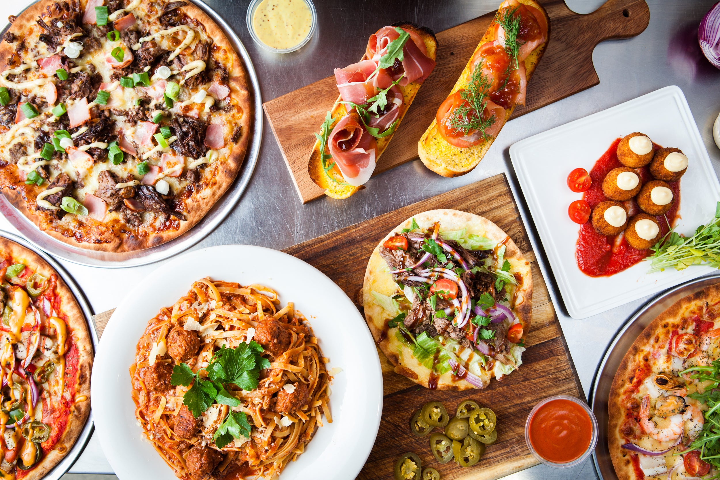 Presto Pizza & Pasta delivery from South Brisbane Order with Deliveroo