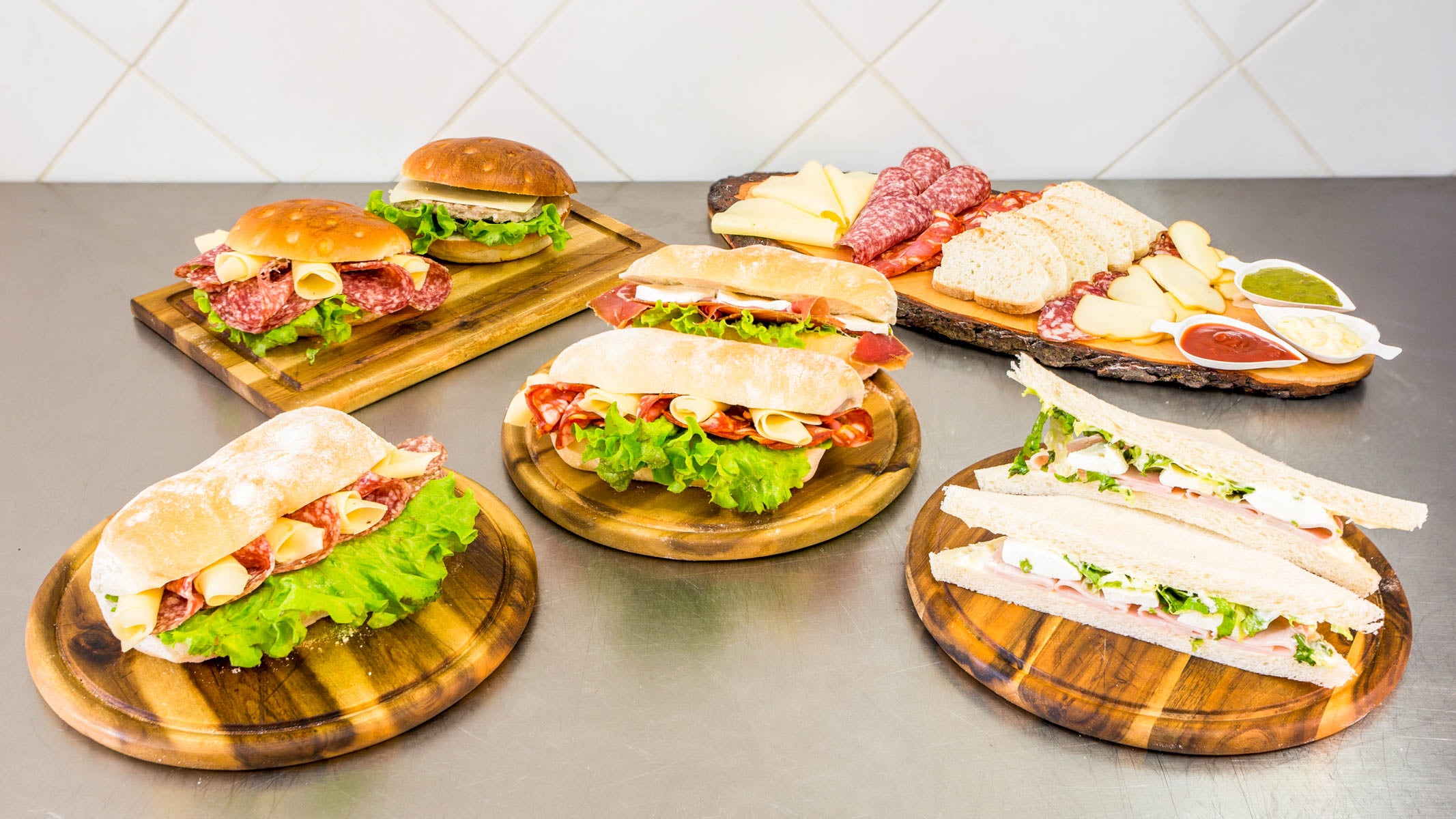 Aroma Sandwich Bar delivery from Wokingham Order with Deliveroo