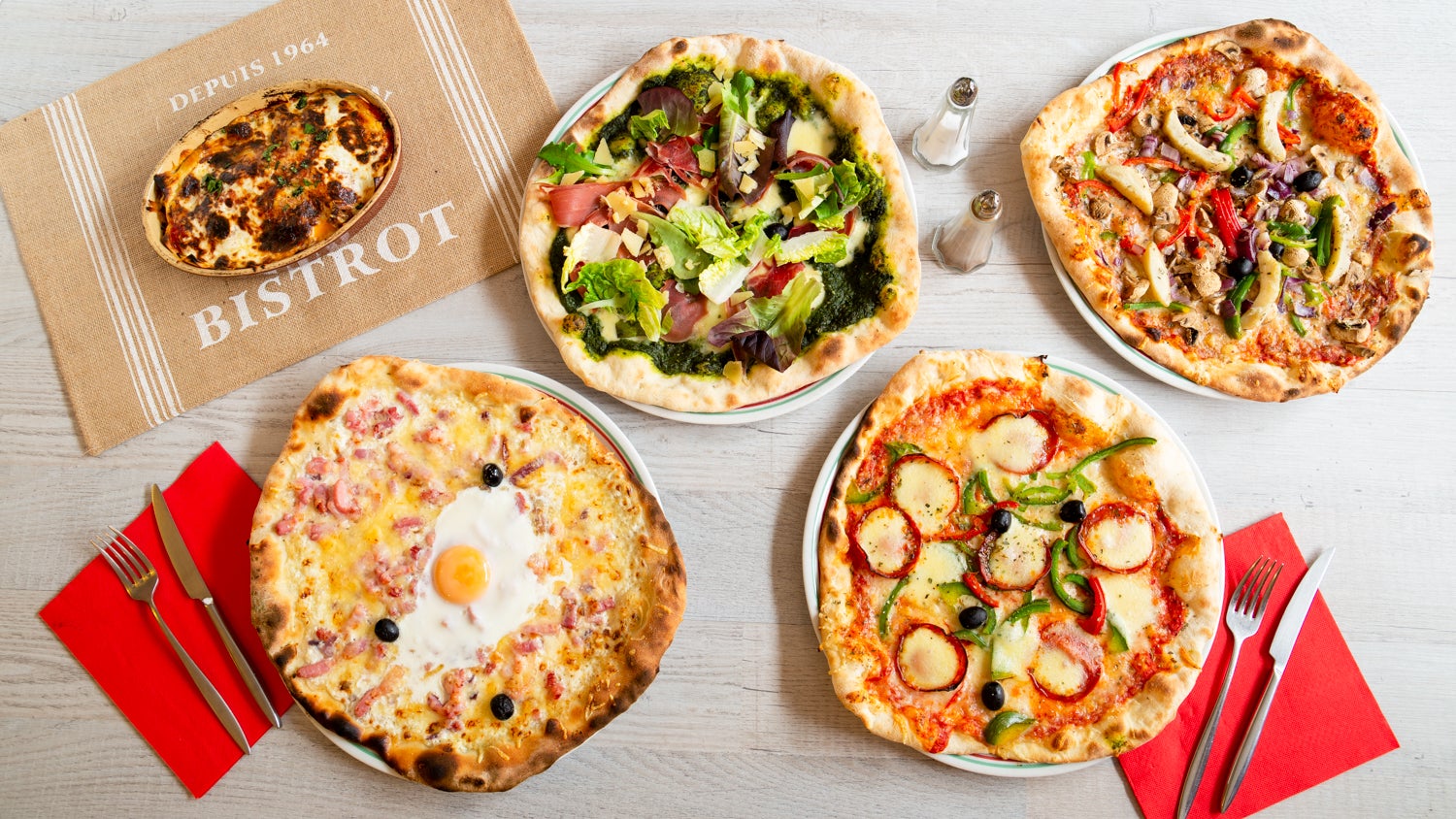 Pablo's Pizza delivery from Luton Order with Deliveroo