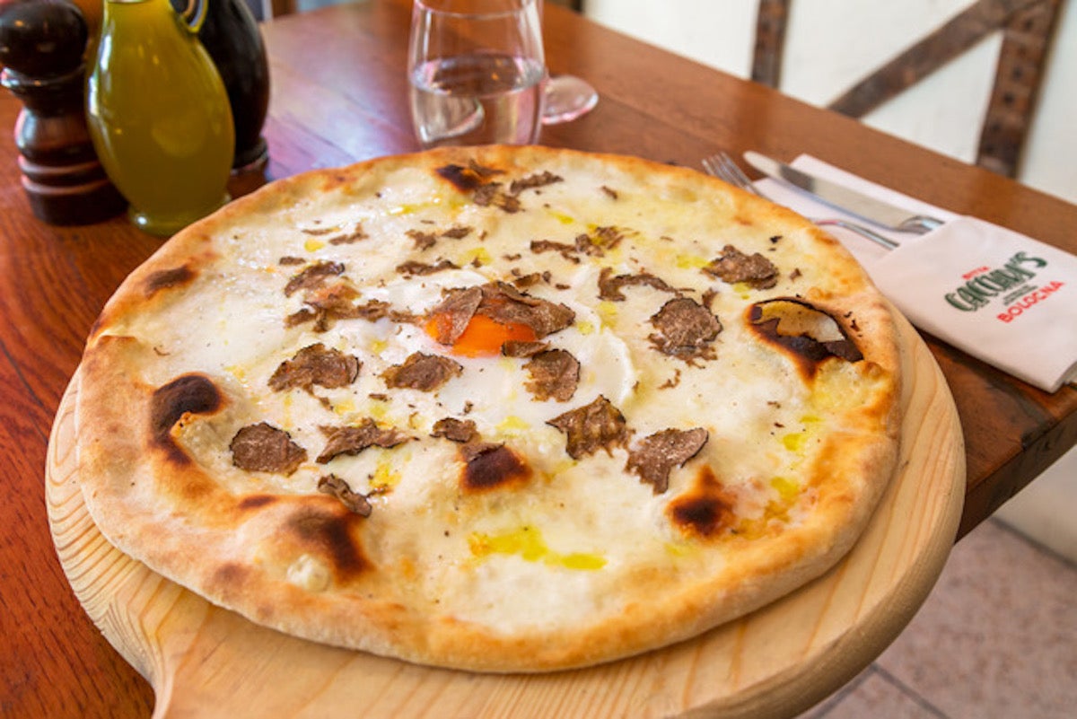 Cacciari's Portobello delivery from North Kensington Order with Deliveroo