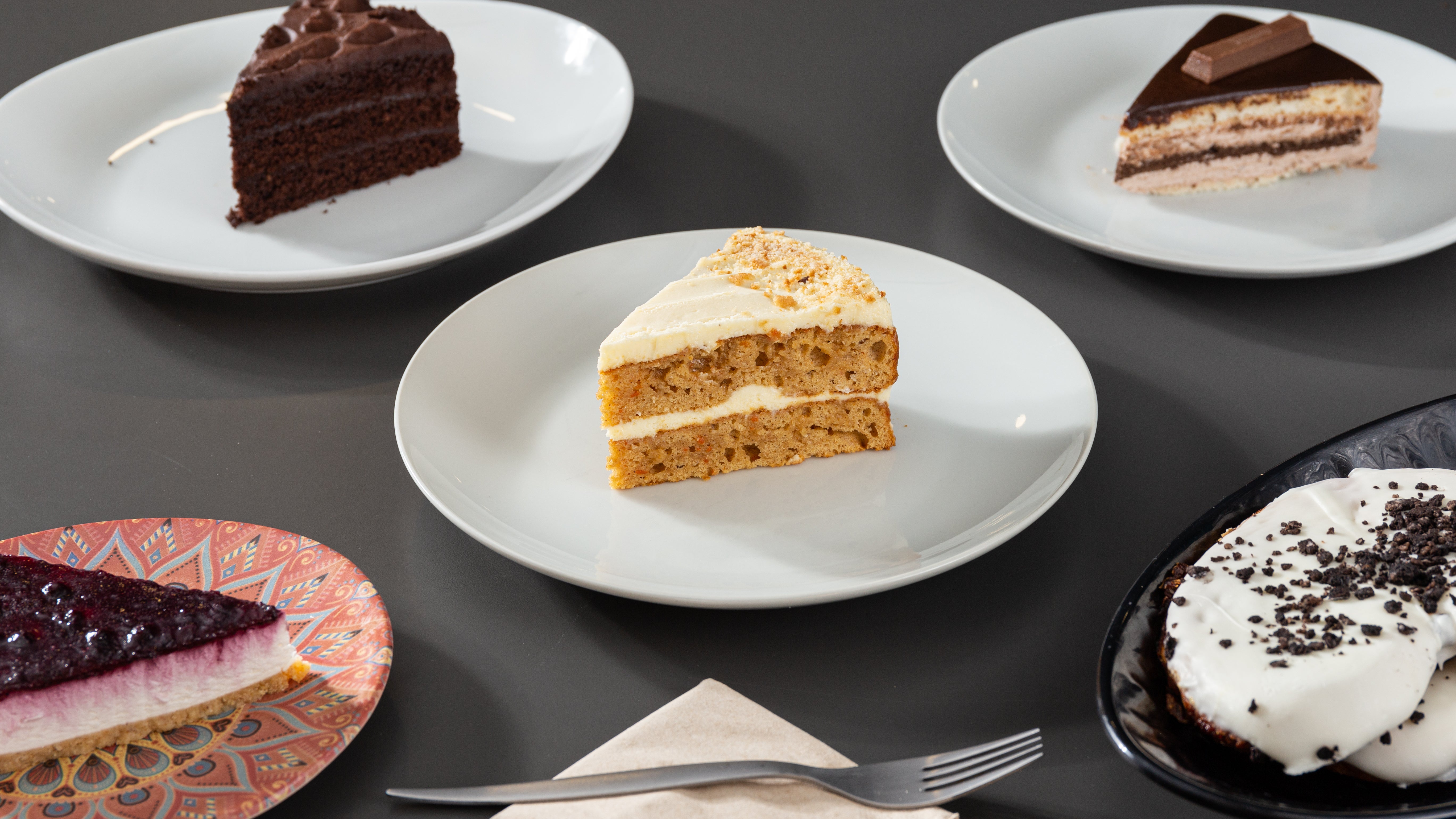 White Lace Cakes delivery from Warrington Order with Deliveroo