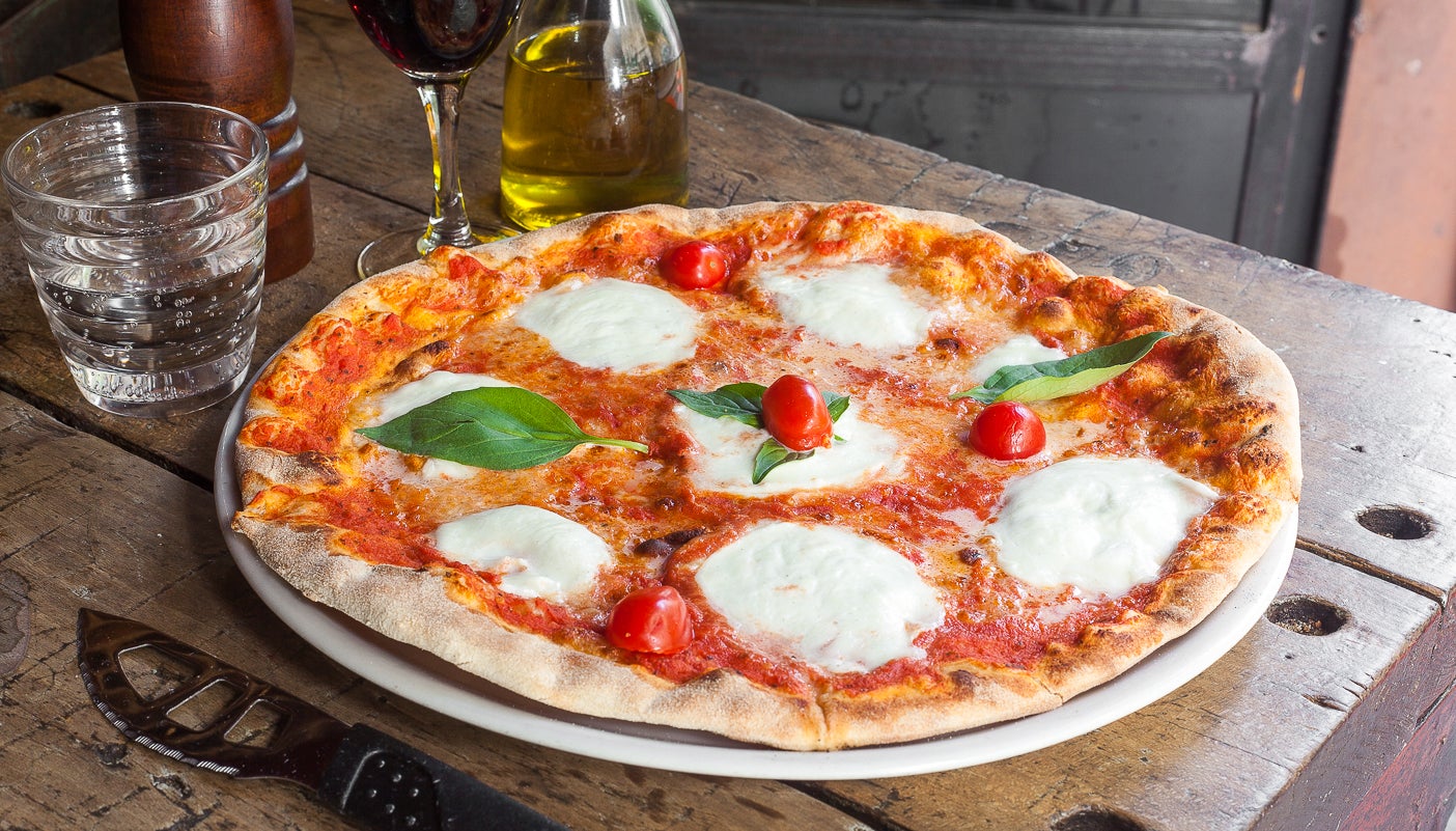 Mondo Pizza delivery from Ostia Order with Deliveroo