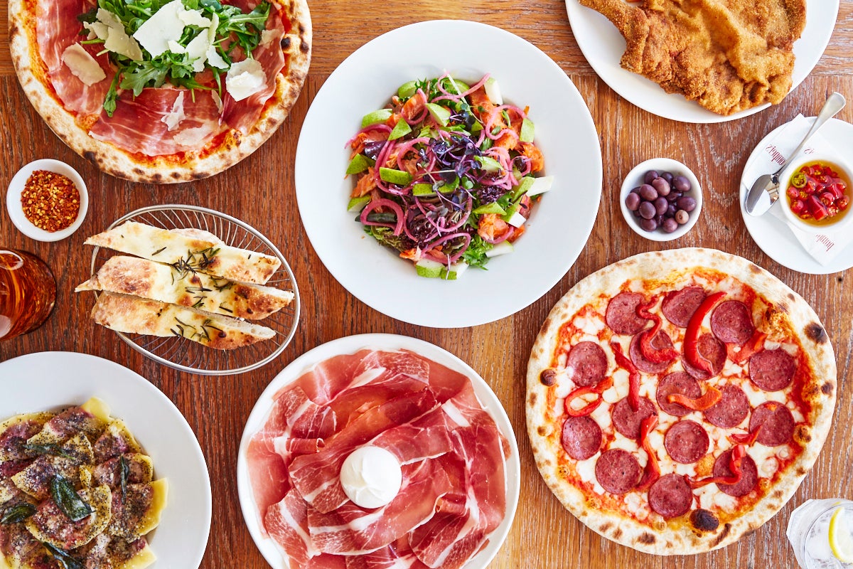 Pavarotti's Pizza Pasta Bar delivery from Mosman Order with Deliveroo