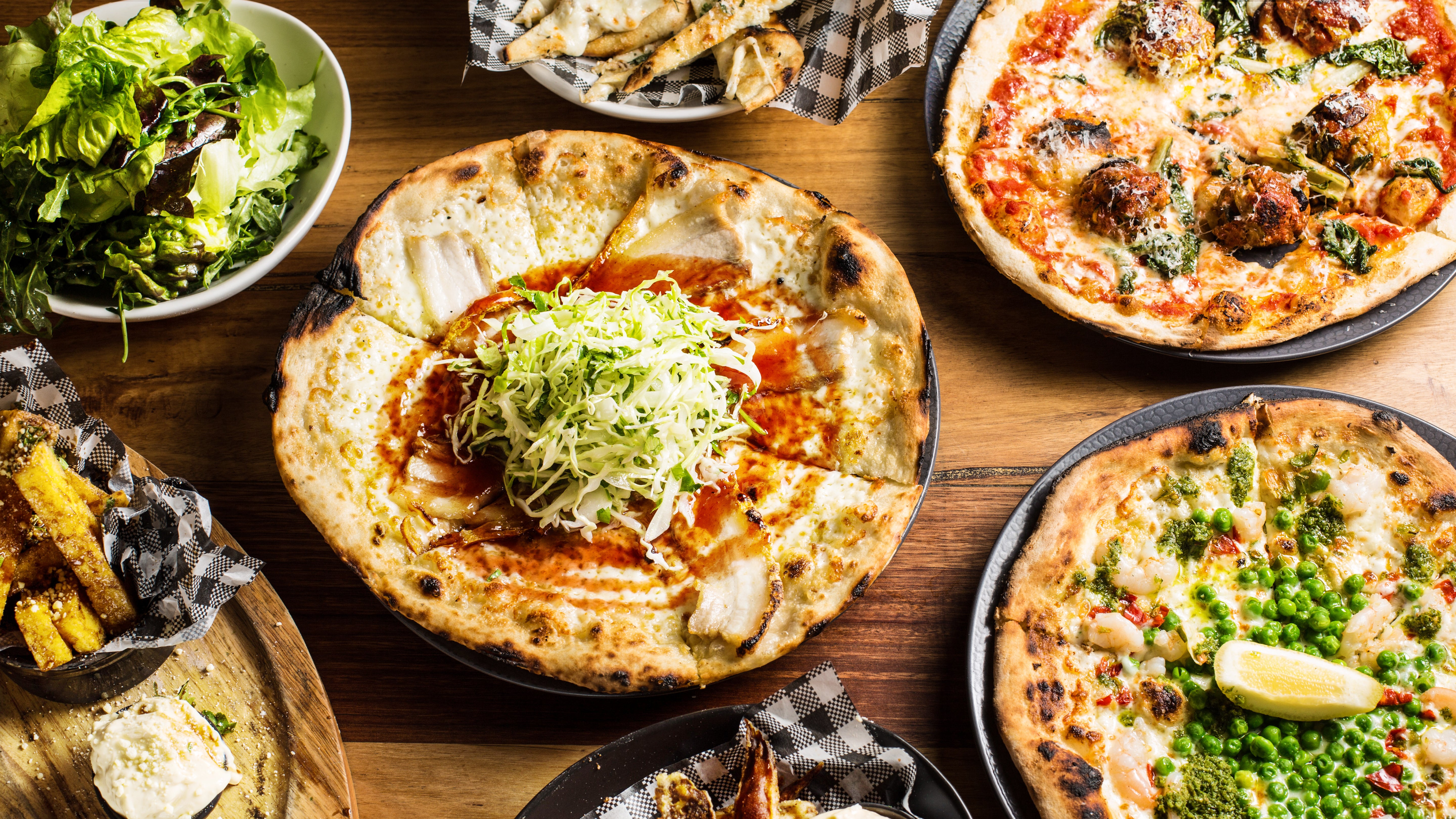 Pizza Bar delivery from Geelong West Order with Deliveroo