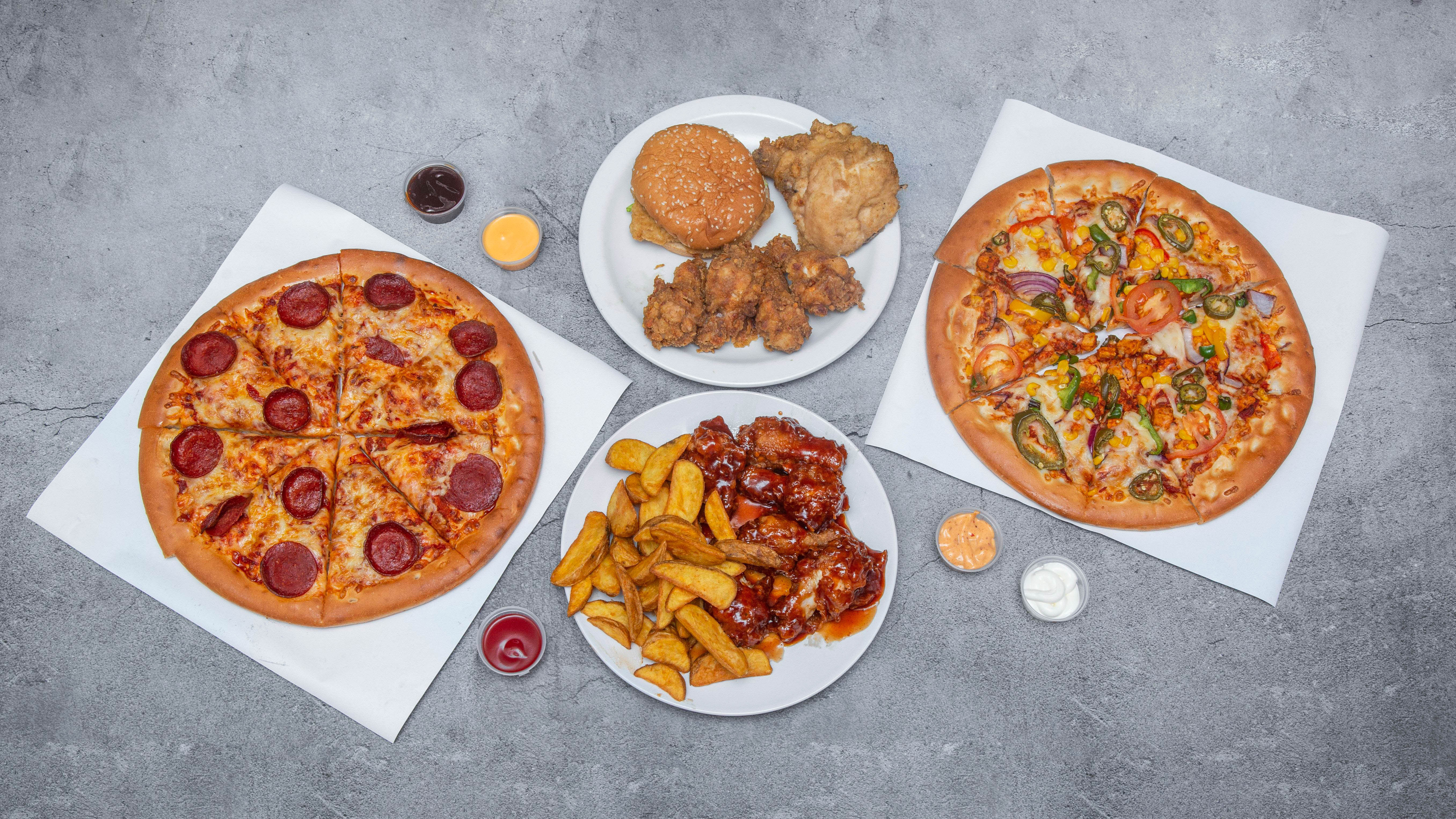 Nabzy's Restaurant & Takeaway delivery from Bolton Order with Deliveroo