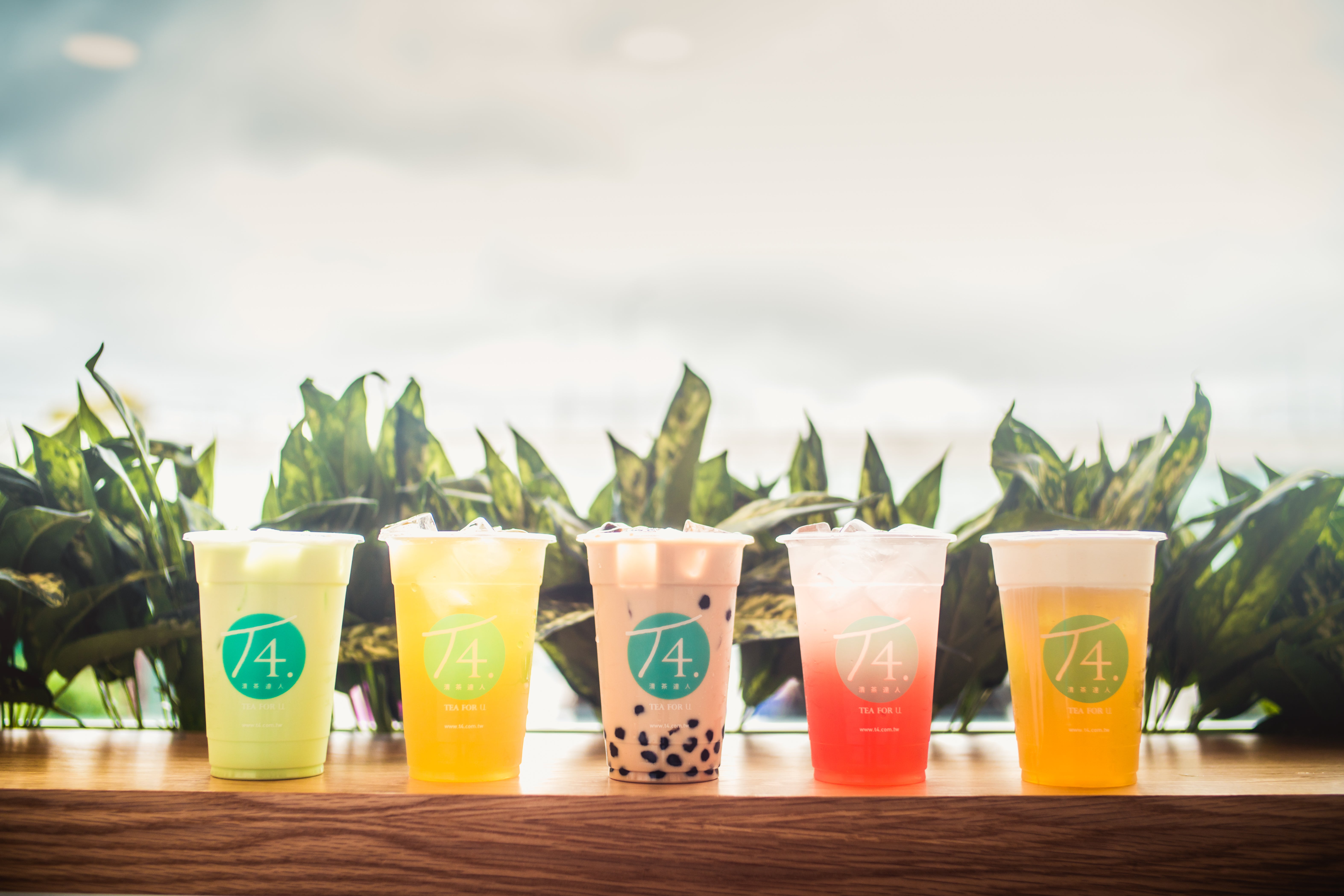 T4 Bubble Tea delivery from Stratford Order with Deliveroo
