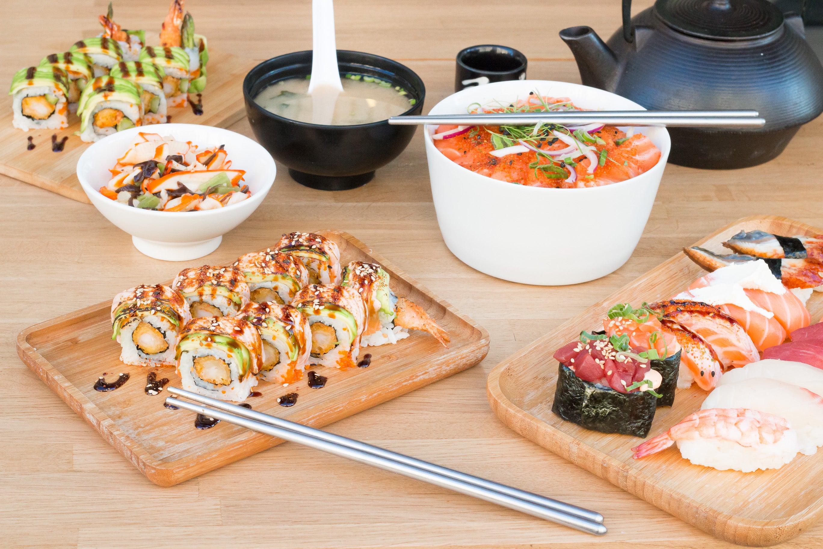 Sushi Soba Express delivery from Lille Centre Order with Deliveroo