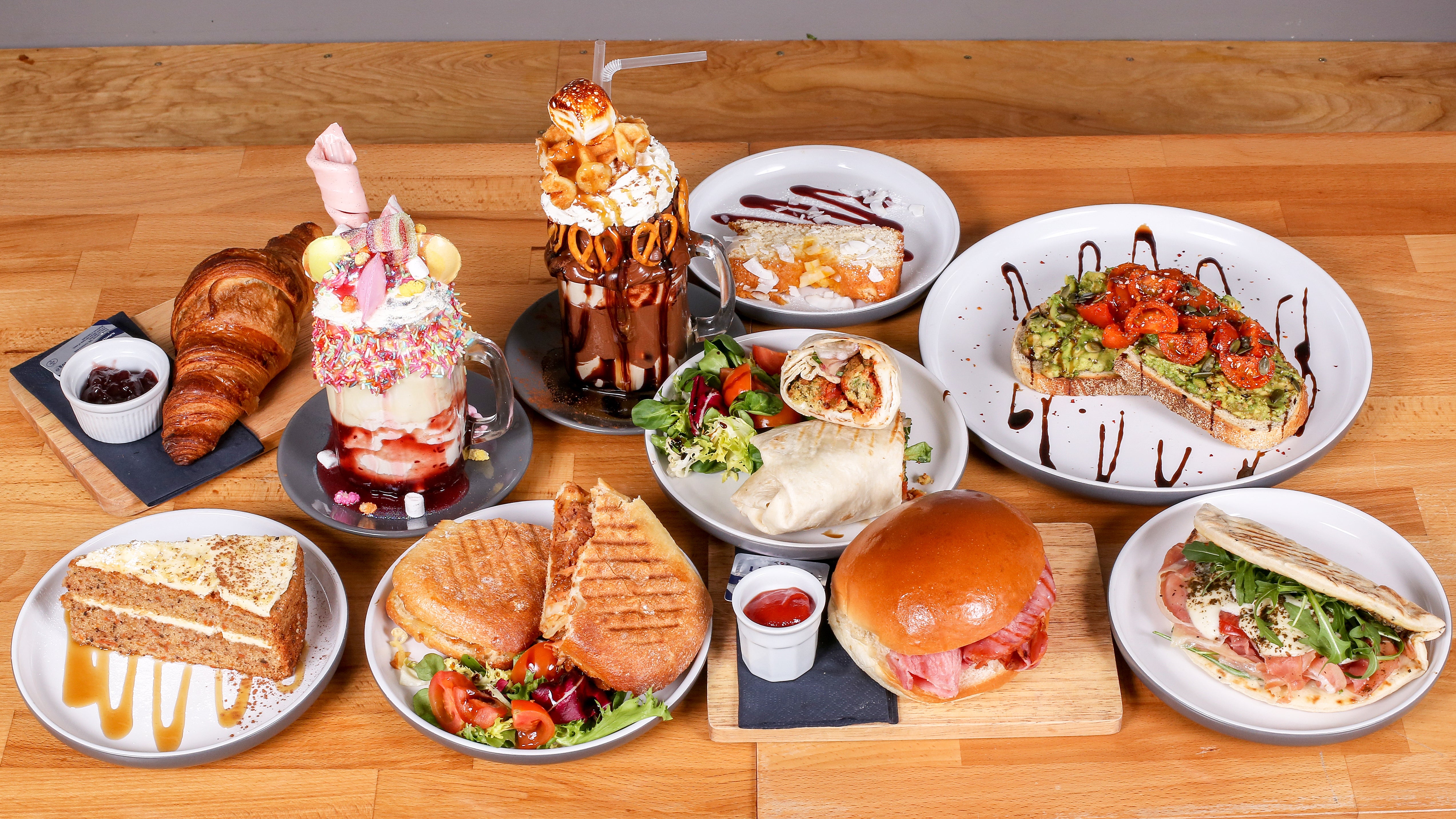 The Long Dog Cafe delivery from Aberdeen Order with Deliveroo