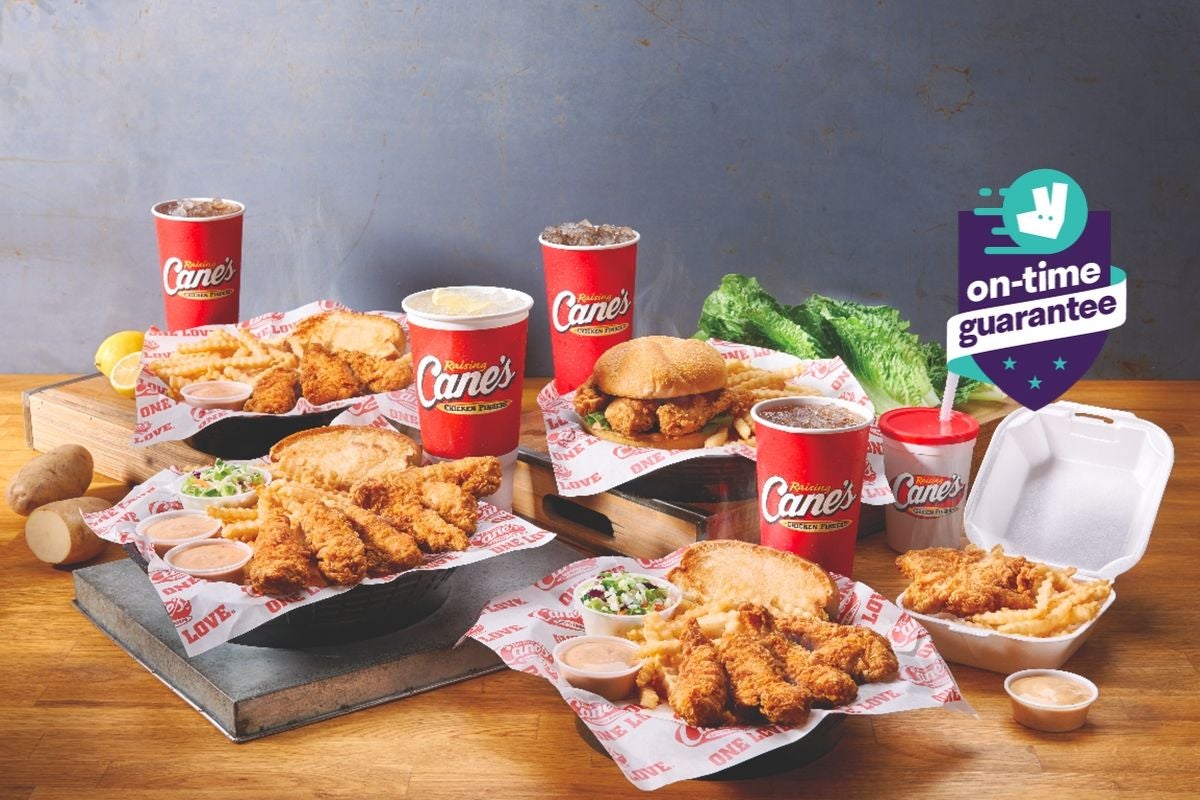 Raising Cane's delivery from Dubai Mall Order with Deliveroo